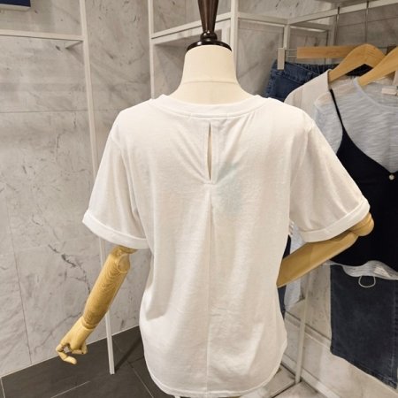 롤업소매 꽃 티셔츠