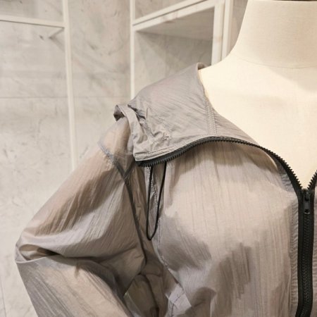 홑겹 루즈핏 집업점퍼