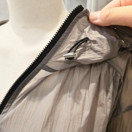 홑겹 루즈핏 집업점퍼