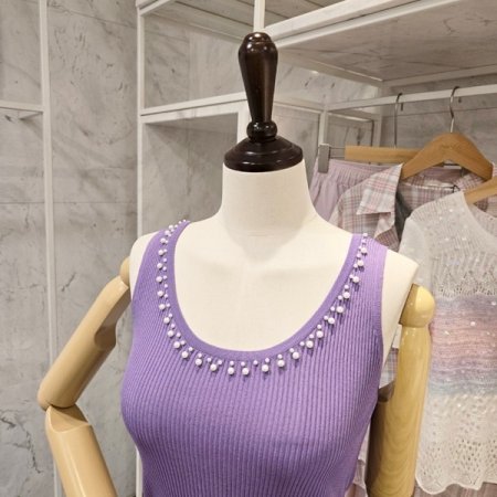 장식 민소매 골지 니트