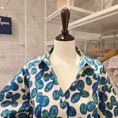 알파벳 카라 셔츠