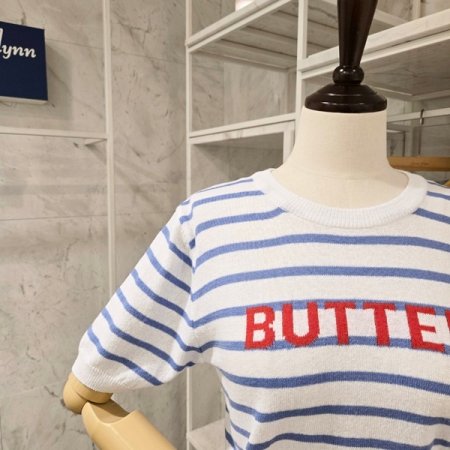 레터링 스트라이프 니트