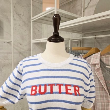 레터링 스트라이프 니트