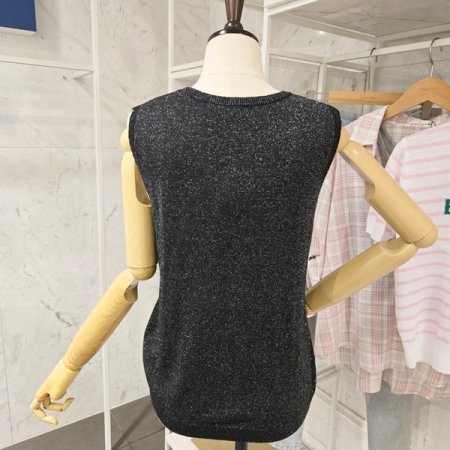 비쥬 장식 민소매 니트