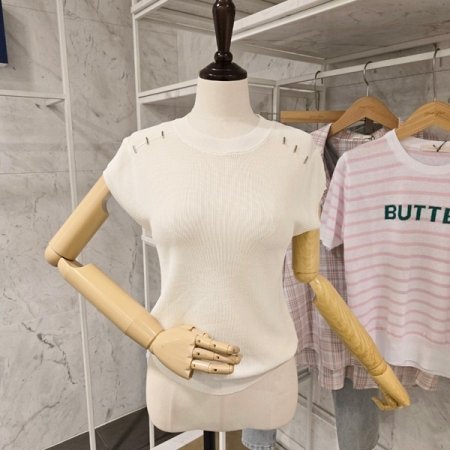 숄더 장식 캡소매 니트