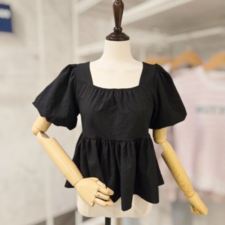 스퀘어넥 퍼프 블라우스