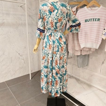 허리 밴딩 브이넥 원피스