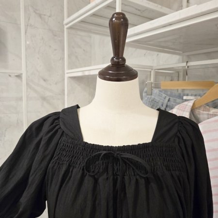 스퀘어넥 티 팬츠 투피스