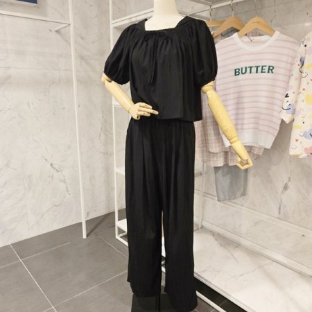 스퀘어넥 티 팬츠 투피스