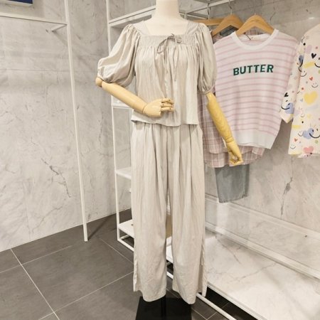 스퀘어넥 티 팬츠 투피스