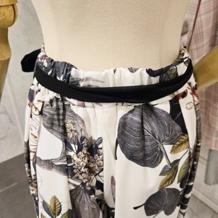 블랙 리본 큐롯팬츠