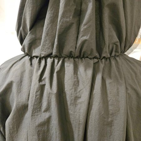 후드 레터링 집업 점퍼