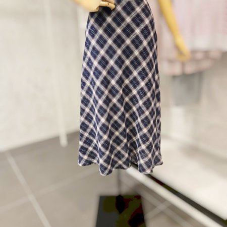 체크 뒷밴딩 스커트
