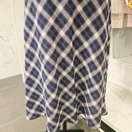 체크 뒷밴딩 스커트