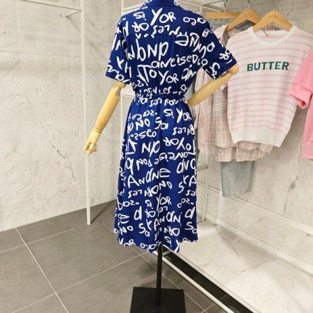 영문 레터링 원피스