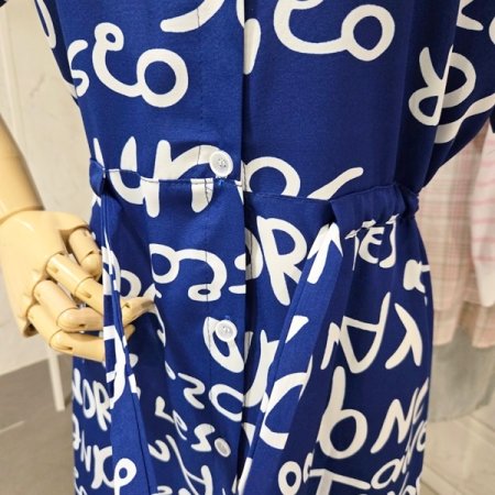 영문 레터링 원피스