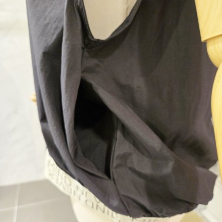 영문 후드 베스트