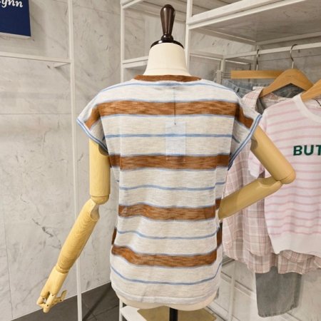 캡소매 줄무늬 민소매니트