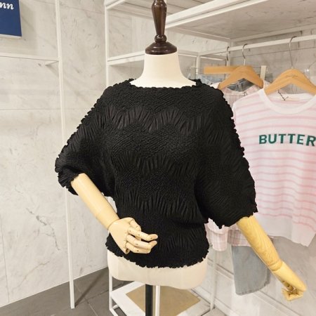 물결 플리츠 티셔츠