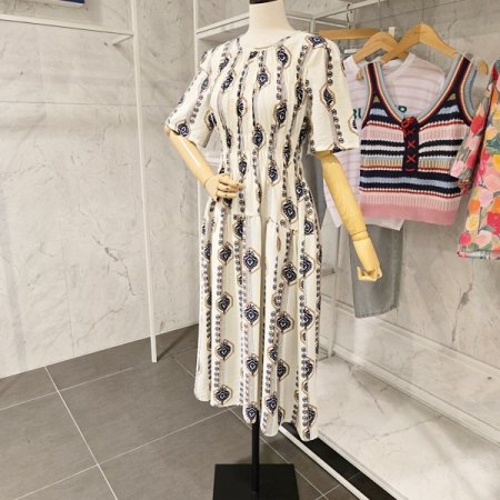 셔링 라운드 원피스