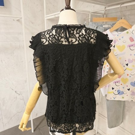 양 러플 레이스 블라우스