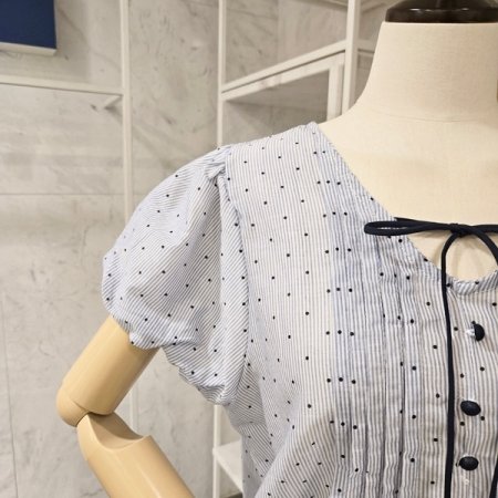 도트 리본 블라우스