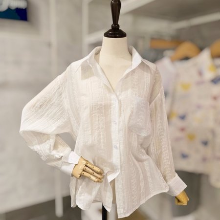 플라워 자수 블라우스