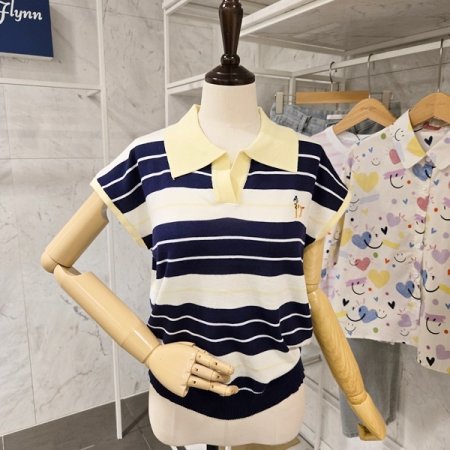 캡소매 줄무늬 카라 니트