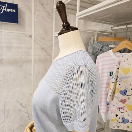 백 버튼 라운드 니트