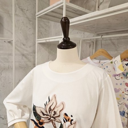 레터링 플라워 7부소매 티셔츠