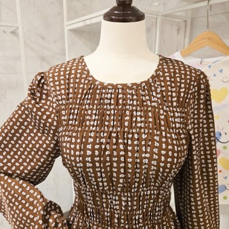 패턴 셔링 라운드 원피스