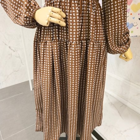 패턴 셔링 라운드 원피스