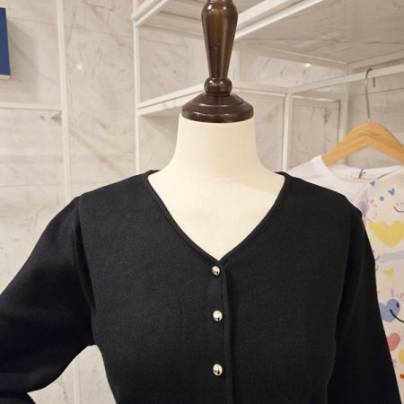 소매장식 브이넥 가디건