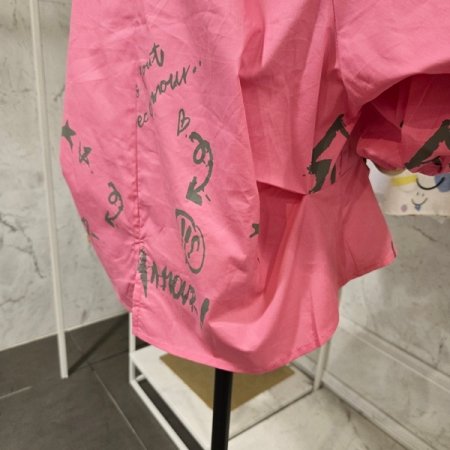 영문 레터링 핀턱 셔츠