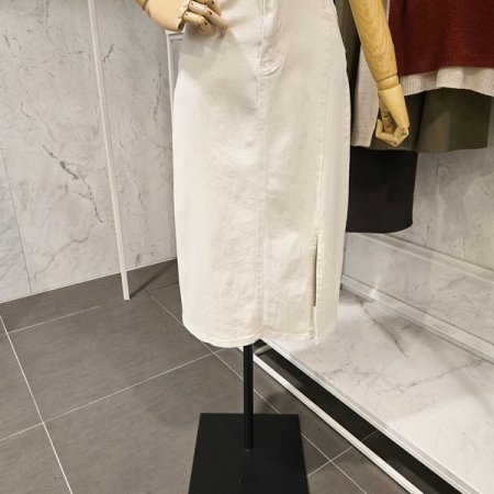 슬릿 벨트 스커트 세트