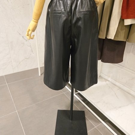 뒷 밴딩 레자 통 팬츠