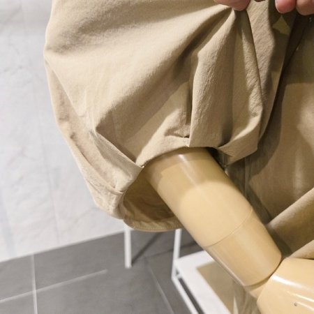 벌룬 핀턱 소매 블라우스