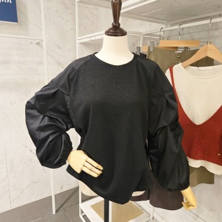 핀턱 소매 배색 맨투맨