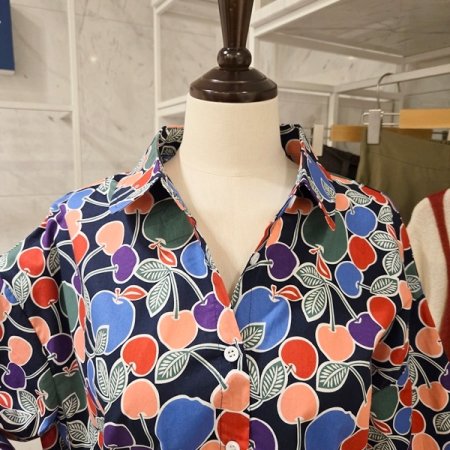 포인트 나염 카라 셔츠