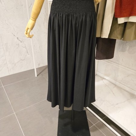 뒷 스모크 핀턱 스커트