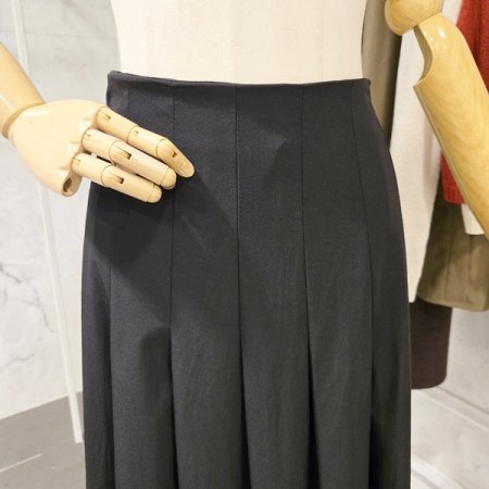 뒷 스모크 핀턱 스커트