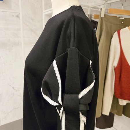 소매 매듭 맨투맨 티셔츠