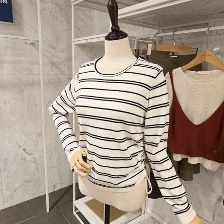 스트링 라운드 스트라이프 니트