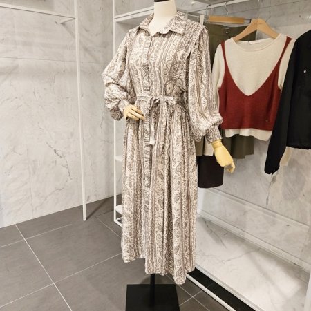 허리 끈 카라 패턴 원피스