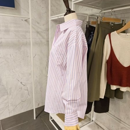 오버핏 스트라이프 셔츠