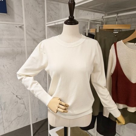 무지 라운드넥 니트