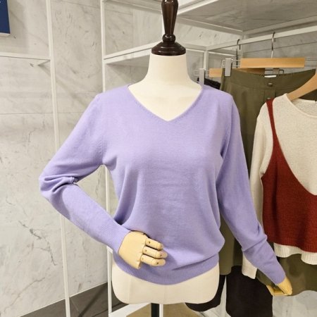 무지 브이넥 니트