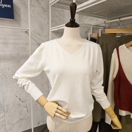 무지 브이넥 니트