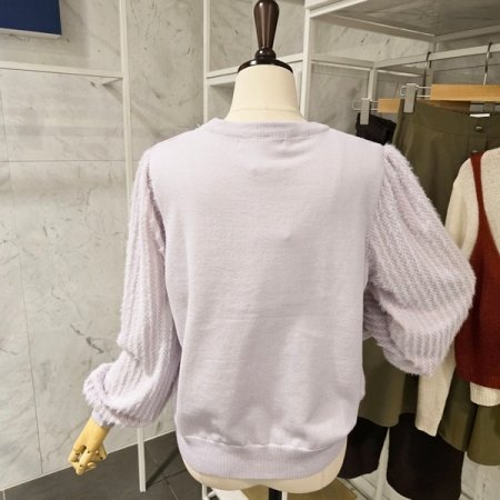 퍼프 소매 배색 니트