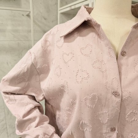 오버핏 하트 비쥬 셔츠